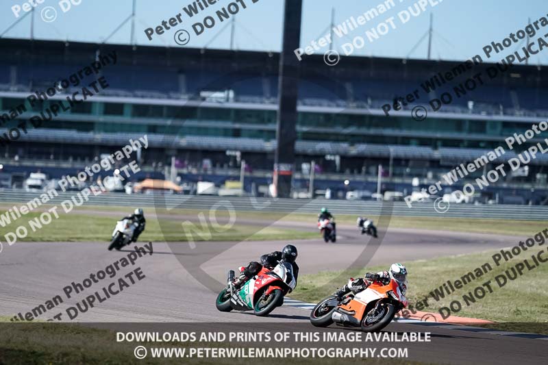 Rockingham no limits trackday;enduro digital images;event digital images;eventdigitalimages;no limits trackdays;peter wileman photography;racing digital images;rockingham raceway northamptonshire;rockingham trackday photographs;trackday digital images;trackday photos